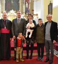Biskup Bogdan krstio Miju, peto dijete obitelji Klarić